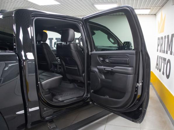 Ram 1500 V с пробегом 2022 года, цена 7 999 000 рублей, 42092 км, offers.body_type.unknown, Автокод Объявления