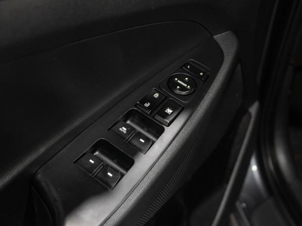 Hyundai Tucson III с пробегом 2018 года, цена 2 377 000 рублей, 70187 км, внедорожник, Автокод Объявления