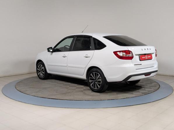 Lada (ВАЗ) Granta I Рестайлинг с пробегом 2023 года, цена 899 000 рублей, 10000 км, лифтбек, Автокод Объявления