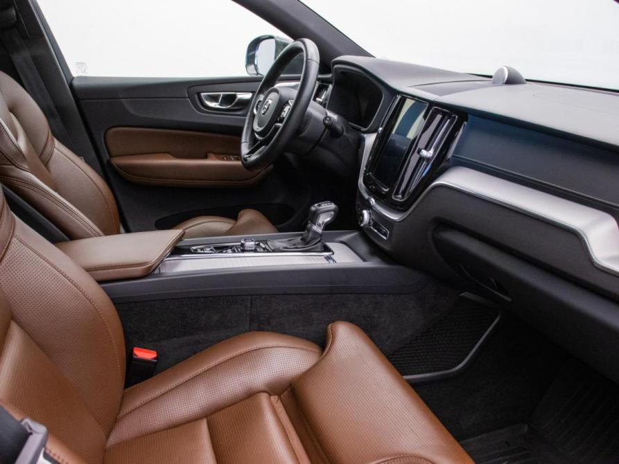 Volvo XC60 II Москва  - изображение 9