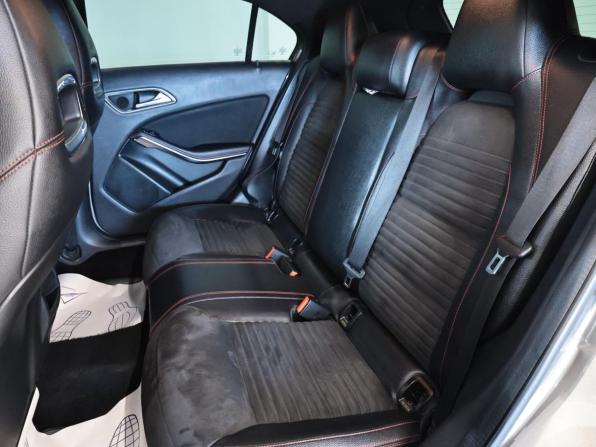 Mercedes-Benz A-Класс III (W176) с пробегом 2013 года, цена 1 245 000 рублей, 121308 км, хэтчбек, Автокод Объявления