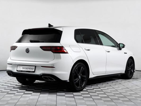 Volkswagen Golf VIII с пробегом 2021 года, цена 2 815 000 рублей, 53100 км, хэтчбек, Автокод Объявления
