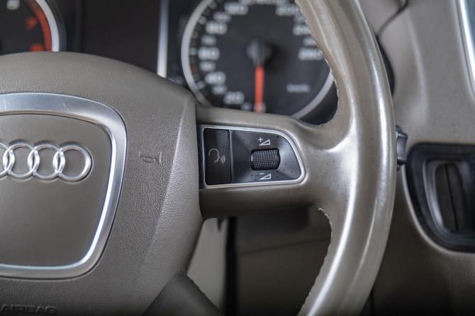 Audi Q5 I (8R) с пробегом 2011 года, цена 1 539 000 рублей, 232000 км, внедорожник, Автокод Объявления