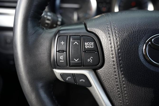 Toyota Highlander III (XU50) Рестайлинг с пробегом 2019 года, цена 4 450 000 рублей, 113500 км, внедорожник, Автокод Объявления