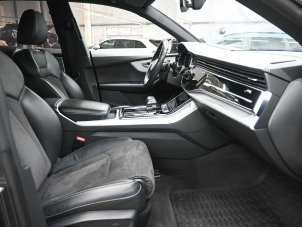 Audi Q8 I (4M) с пробегом 2019 года, цена 6 449 900 рублей, 219000 км, внедорожник, Автокод Объявления