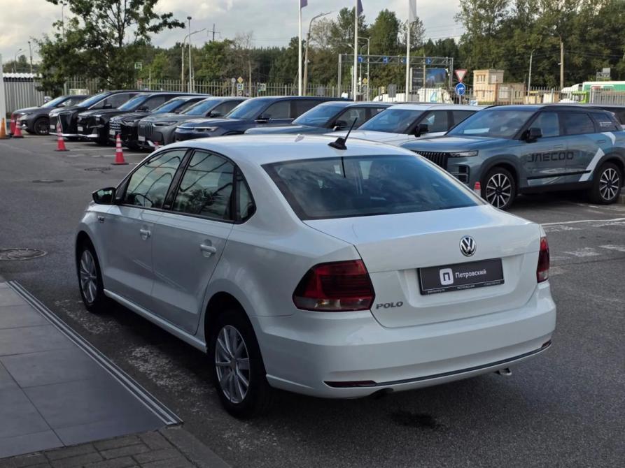 Volkswagen Polo V Рестайлинг Санкт-Петербург  - изображение 9