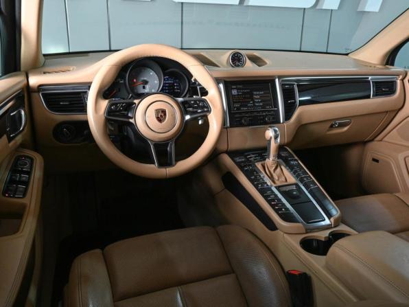 Porsche Macan I с пробегом 2015 года, цена 3 379 000 рублей, 159825 км, внедорожник, Автокод Объявления
