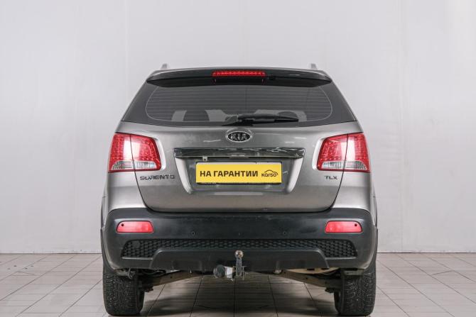Kia Sorento II с пробегом 2010 года, цена 1 099 000 рублей, 257900 км, внедорожник, Автокод Объявления
