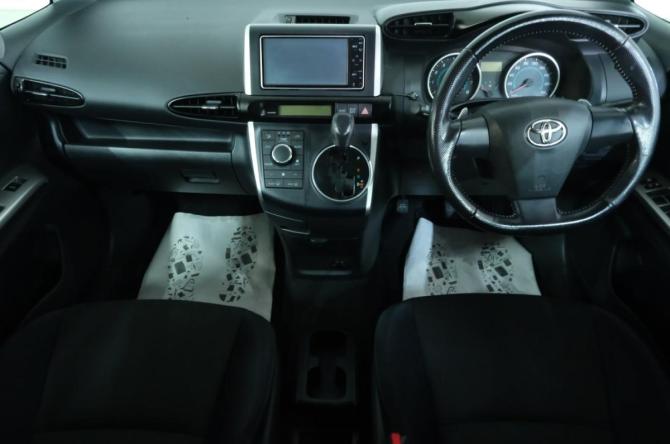 Toyota Wish II с пробегом 2009 года, цена 1 359 000 рублей, 152000 км, минивэн, Автокод Объявления