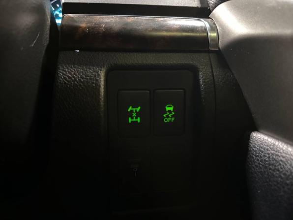 Toyota Land Cruiser 200 Series с пробегом 2009 года, цена 1 999 000 рублей, 237148 км, внедорожник, Автокод Объявления