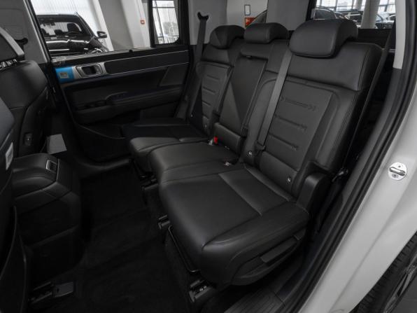 Hyundai Santa Fe V (MX5) с пробегом 2024 года, цена 5 700 000 рублей, 4915 км, внедорожник, Автокод Объявления