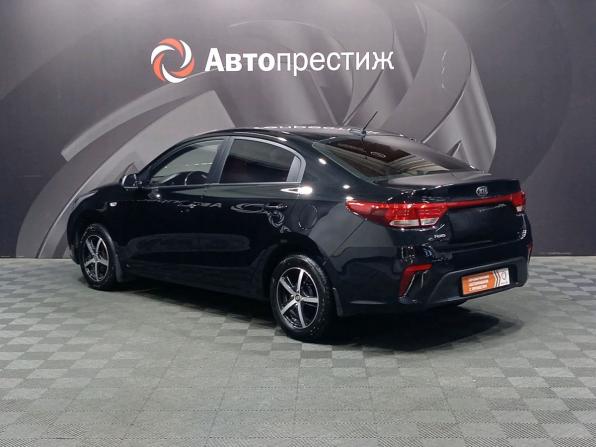 Kia Rio IV с пробегом 2018 года, цена 1 389 000 рублей, 46501 км, седан, Автокод Объявления