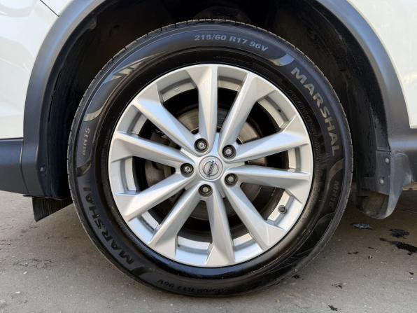 Nissan Qashqai II с пробегом 2018 года, цена 1 550 000 рублей, 164000 км, внедорожник, Автокод Объявления