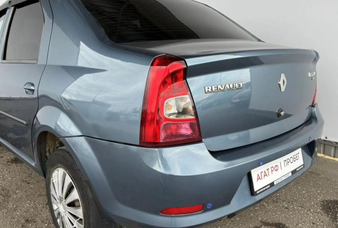 Renault Logan I Рестайлинг с пробегом 2013 года, цена 395 000 рублей, 207827 км, седан, Автокод Объявления