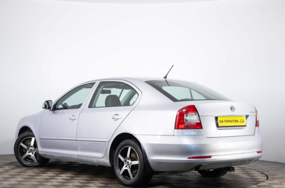 Skoda Octavia II (A5) Рестайлинг Пермь  - изображение 5