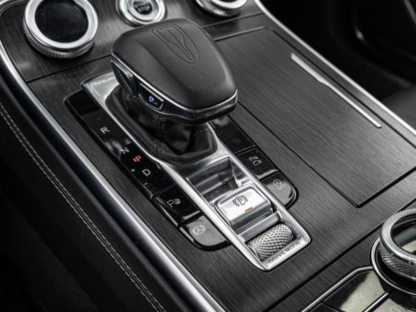 Hongqi H9 I с пробегом 2023 года, цена 3 949 000 рублей, 52105 км, седан, Автокод Объявления