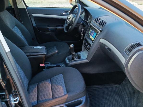 Skoda Octavia II (A5) Рестайлинг с пробегом 2013 года, цена 520 000 рублей, 274651 км, лифтбек, Автокод Объявления