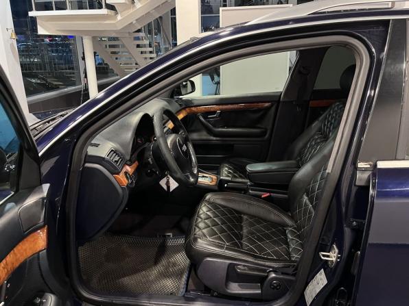 Audi A4 II (B6) с пробегом 2003 года, цена 340 000 рублей, 262525 км, универсал, Автокод Объявления