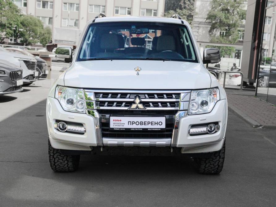 Mitsubishi Pajero IV Рестайлинг 2 Москва  - изображение 2
