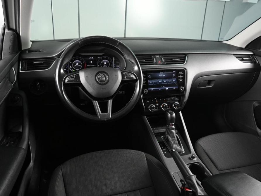 Skoda Octavia III (A7) Рестайлинг Ростов-на-Дону  - изображение 6