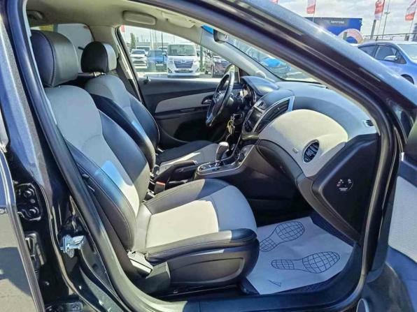 Chevrolet Cruze I Рестайлинг с пробегом 2014 года, цена 892 000 рублей, 236300 км, седан, Автокод Объявления
