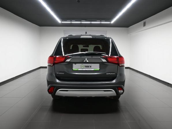 Mitsubishi Outlander III Рестайлинг 3 с пробегом 2019 года, цена 1 915 000 рублей, 114810 км, внедорожник, Автокод Объявления