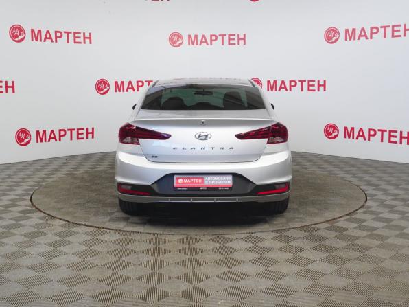 Hyundai Elantra VI (AD) Рестайлинг с пробегом 2018 года, цена 1 680 000 рублей, 59114 км, седан, Автокод Объявления