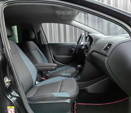 Volkswagen Polo V Рестайлинг с пробегом 2019 года, цена 1 345 000 рублей, 143676 км, седан, Автокод Объявления