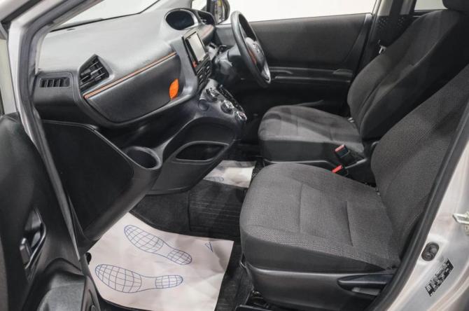 Toyota Sienta I Рестайлинг 1 с пробегом 2019 года, цена 1 549 000 рублей, 109000 км, компактвэн, Автокод Объявления