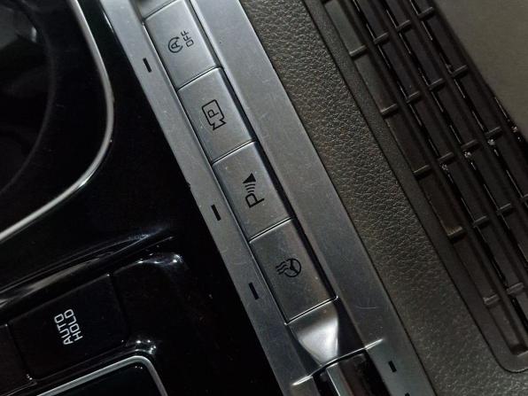 Kia Carnival IV с пробегом 2021 года, цена 3 999 000 рублей, 122350 км, минивэн, Автокод Объявления