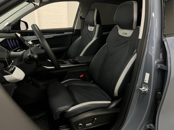 Geely Atlas II с пробегом 2024 года, цена 3 099 000 рублей, 37000 км, внедорожник, Автокод Объявления