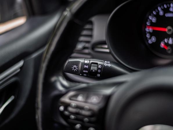 Kia Rio IV с пробегом 2018 года, цена 1 335 000 рублей, 168309 км, хэтчбек, Автокод Объявления
