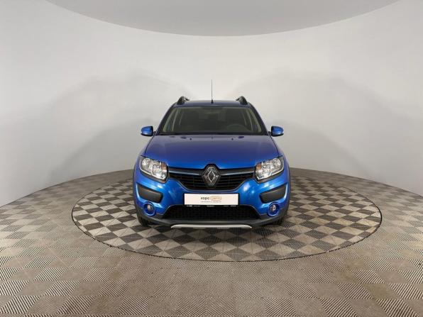 Renault Sandero II с пробегом 2017 года, цена 932 000 рублей, 109685 км, хэтчбек, Автокод Объявления
