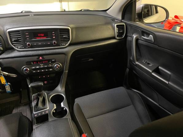 Kia Sportage IV Рестайлинг с пробегом 2020 года, цена 2 376 000 рублей, 75609 км, внедорожник, Автокод Объявления
