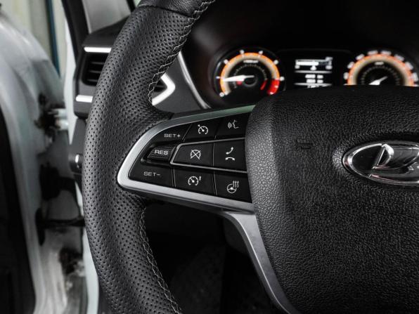 Lada (ВАЗ) Vesta I Рестайлинг (NG) с пробегом 2024 года, цена 1 590 000 рублей, 44418 км, универсал, Автокод Объявления