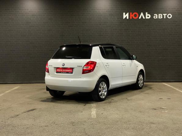 Skoda Fabia II Рестайлинг с пробегом 2013 года, цена 849 000 рублей, 70893 км, хэтчбек, Автокод Объявления
