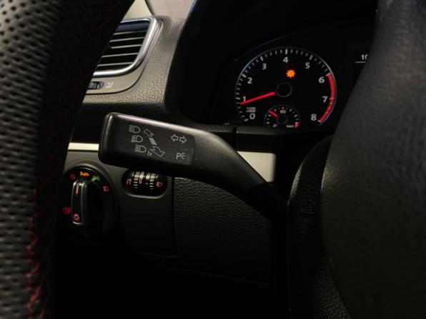 Volkswagen Scirocco III с пробегом 2011 года, цена 979 000 рублей, 193561 км, хэтчбек, Автокод Объявления