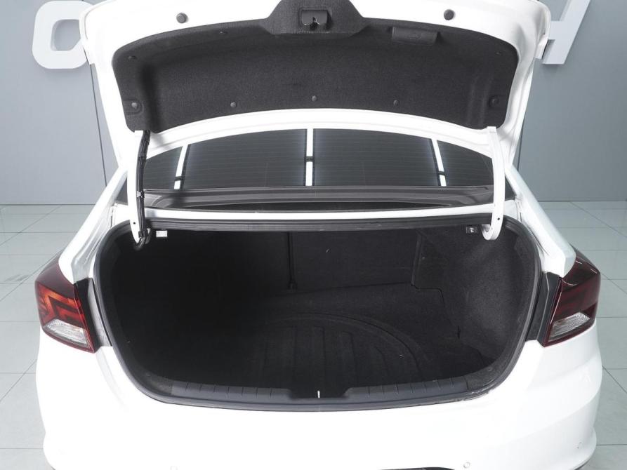 Hyundai Elantra VI (AD) Рестайлинг Ростов-на-Дону  - изображение 19