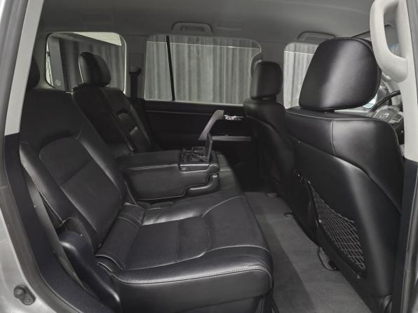 Toyota Land Cruiser 200 Series Рестайлинг 1 с пробегом 2014 года, цена 3 600 000 рублей, 292500 км, внедорожник, Автокод Объявления