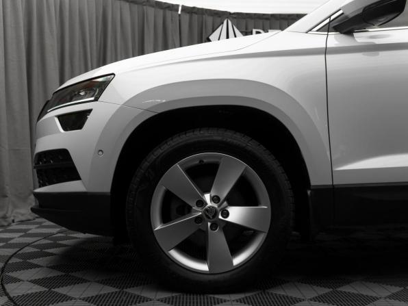 Skoda Karoq I с пробегом 2020 года, цена 2 470 000 рублей, 90053 км, внедорожник, Автокод Объявления