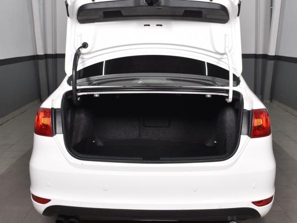 Volkswagen Jetta VI с пробегом 2011 года, цена 749 999 рублей, 153735 км, седан, Автокод Объявления