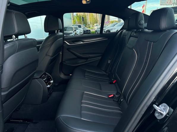BMW 5 серии VII (G30/G31/G38) Рестайлинг с пробегом 2023 года, цена 7 250 000 рублей, 56700 км, седан, Автокод Объявления