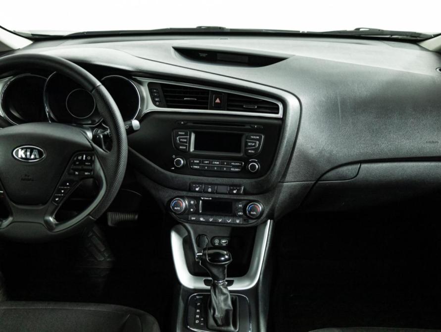 Kia Ceed II Рестайлинг Санкт-Петербург  - изображение 14