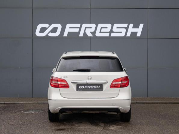 Mercedes-Benz B-Класс II (W246) с пробегом 2013 года, цена 955 000 рублей, 244085 км, хэтчбек, Автокод Объявления