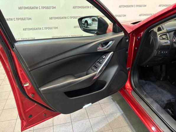 Mazda 6 III (GJ) Рестайлинг с пробегом 2015 года, цена 1 499 000 рублей, 220000 км, седан, Автокод Объявления