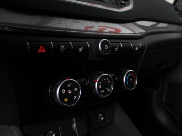 Lada (ВАЗ) Vesta I Рестайлинг (NG) с пробегом 2024 года, цена 1 400 000 рублей, 23000 км, седан, Автокод Объявления
