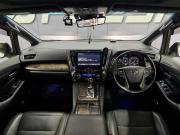 Toyota Alphard III Рестайлинг Благовещенск  - изображение 64