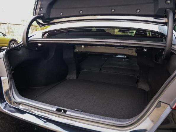 Toyota Camry VIII (XV70) с пробегом 2019 года, цена 2 649 000 рублей, 131089 км, седан, Автокод Объявления