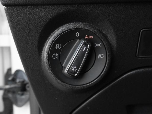 SEAT Leon III Рестайлинг с пробегом 2020 года, цена 2 049 000 рублей, 85469 км, универсал, Автокод Объявления