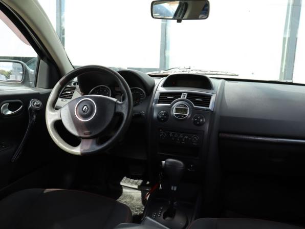 Renault Megane II Рестайлинг с пробегом 2007 года, цена 389 000 рублей, 222110 км, седан, Автокод Объявления